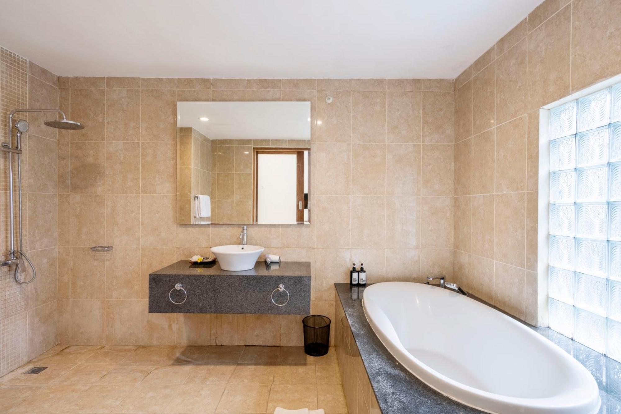 Kings Villas Sanur By Moria Denpasar Exterior foto